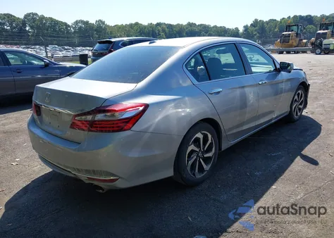 2017 Honda Accord Ex-L z USA, uszkodzony, nr VIN 1HGCR2F88HA291317